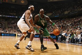 开云官网登录-2025轻艇马拉松：国际范、烟火气全都有，世界陆上赛艇马拉松